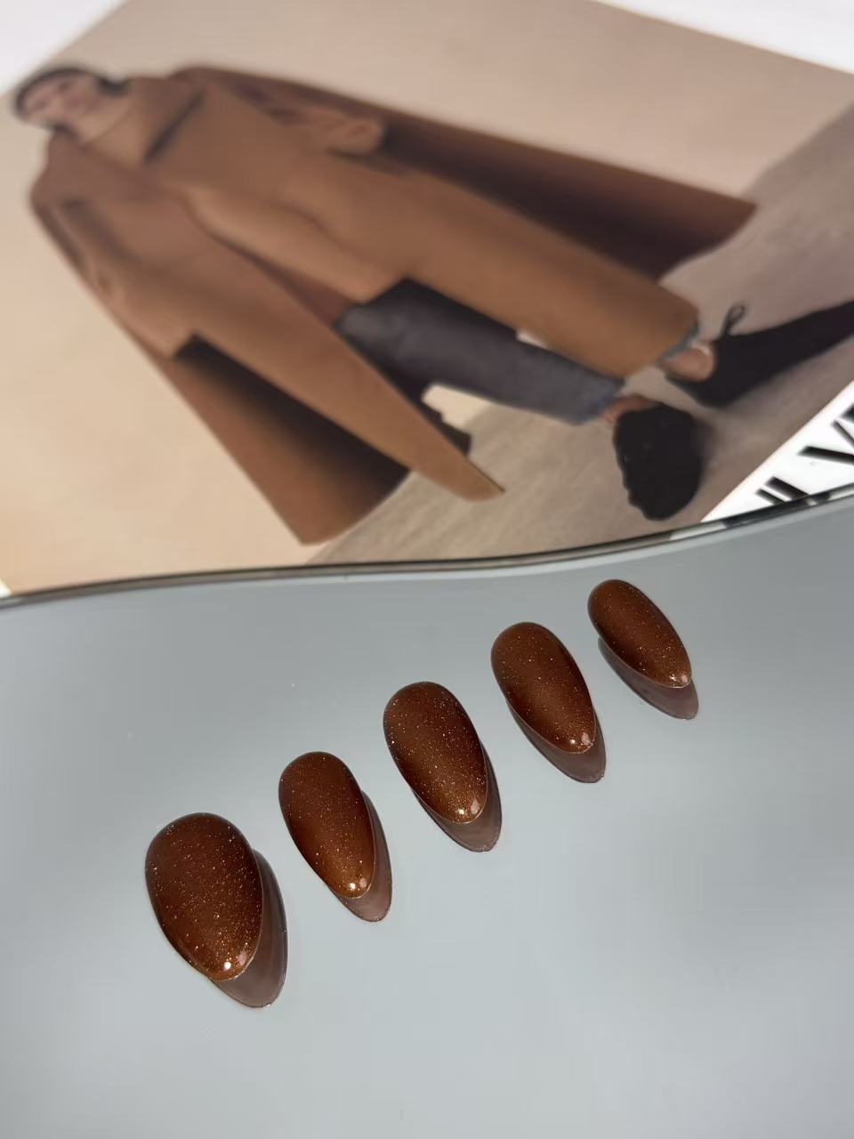 Golden Brown Cat Eye Press-On Nails – Magnetic Shine & Lux Look