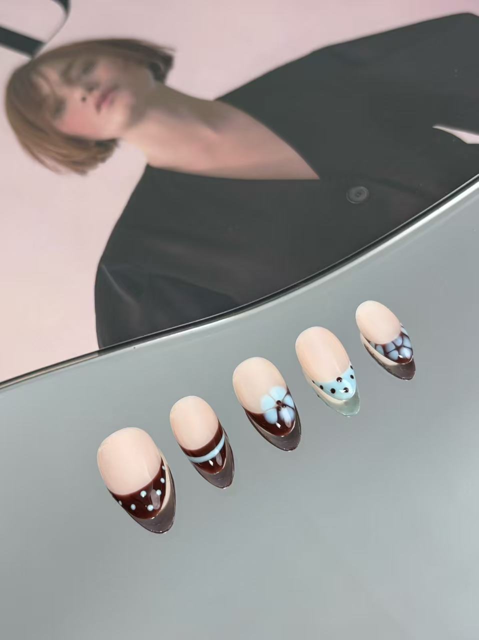 Brown Floral French Press-On Nails – Cute Dot Details & Elegant Retro Style