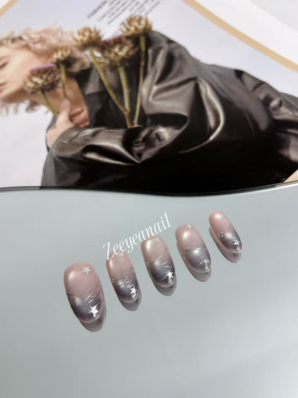 Galaxy Star Gradient Press-On Nails – Shimmer Almond Design