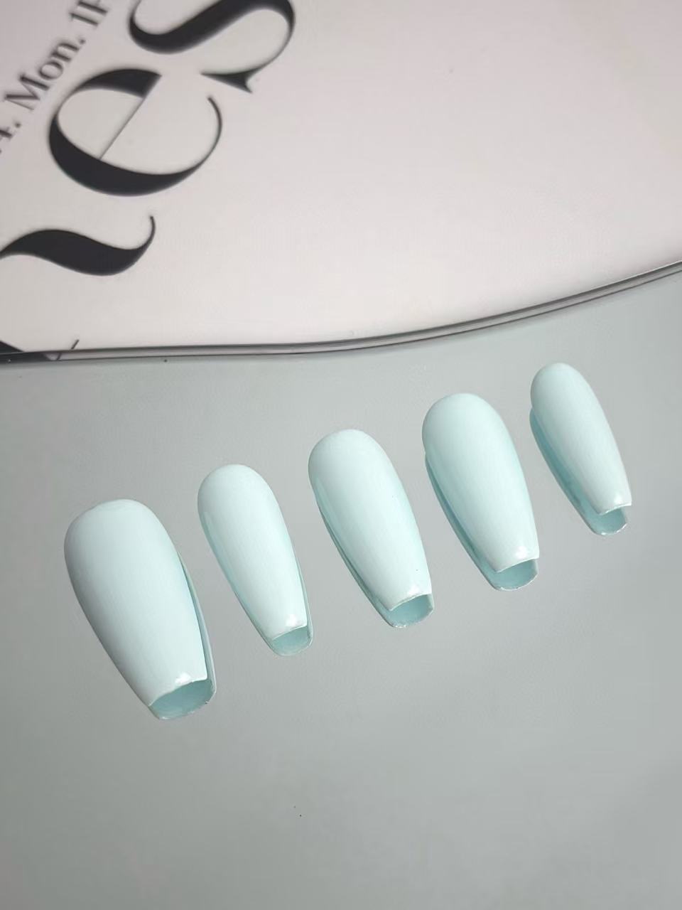 Solid Blue Press-On Nails – Clean, Modern & Premium Look