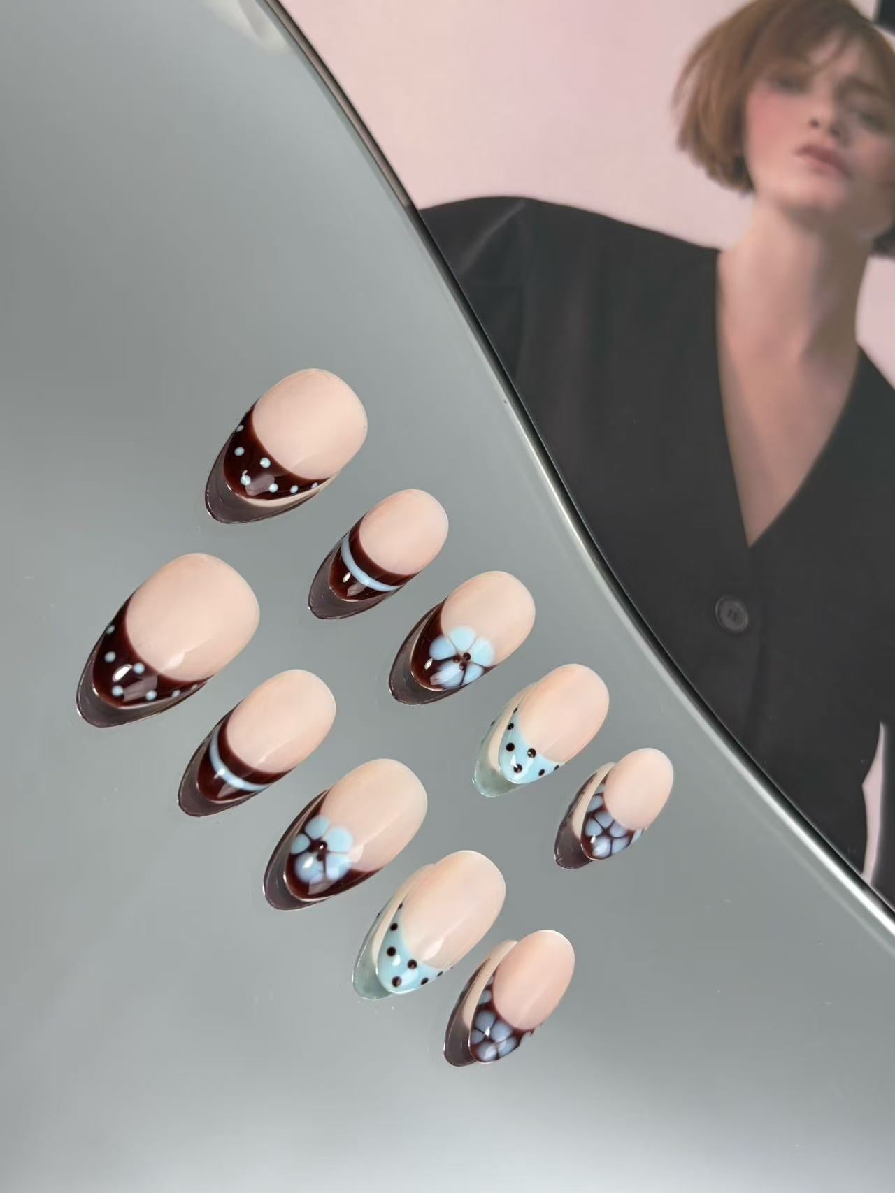 Brown Floral French Press-On Nails – Cute Dot Details & Elegant Retro Style