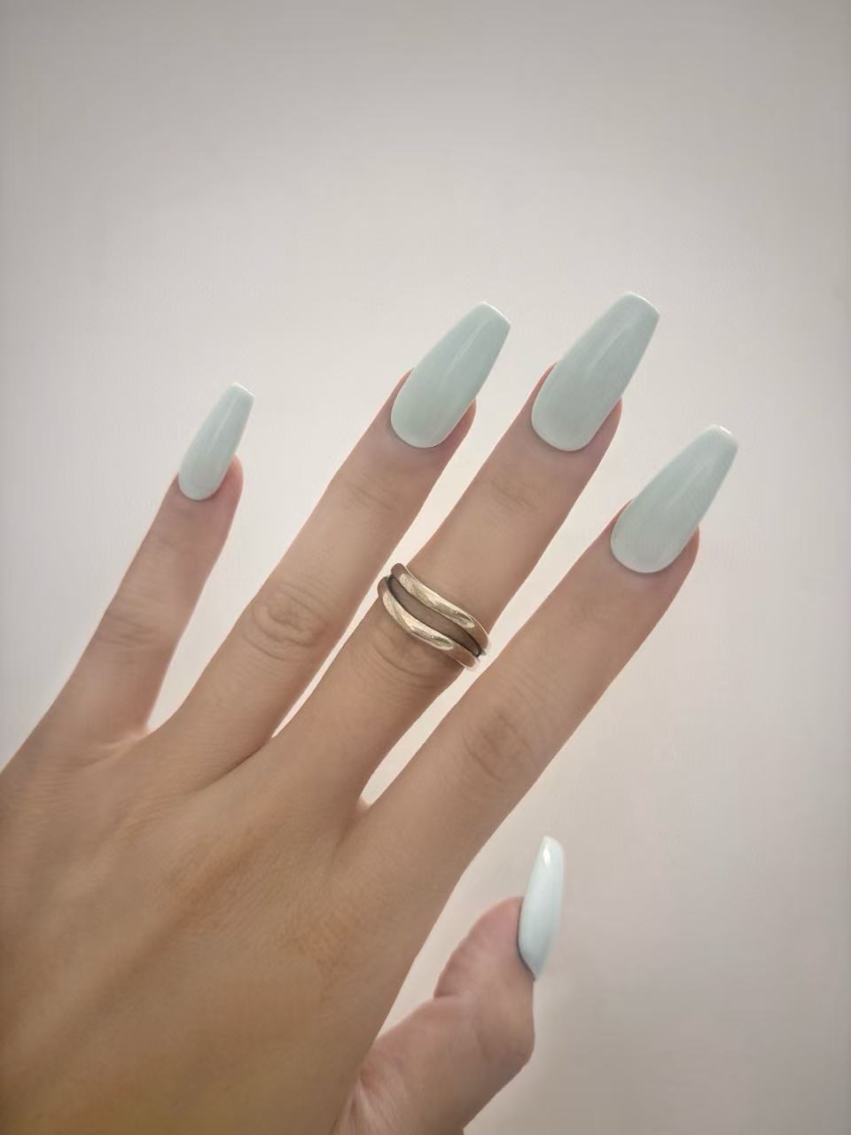 Solid Blue Press-On Nails – Clean, Modern & Premium Look