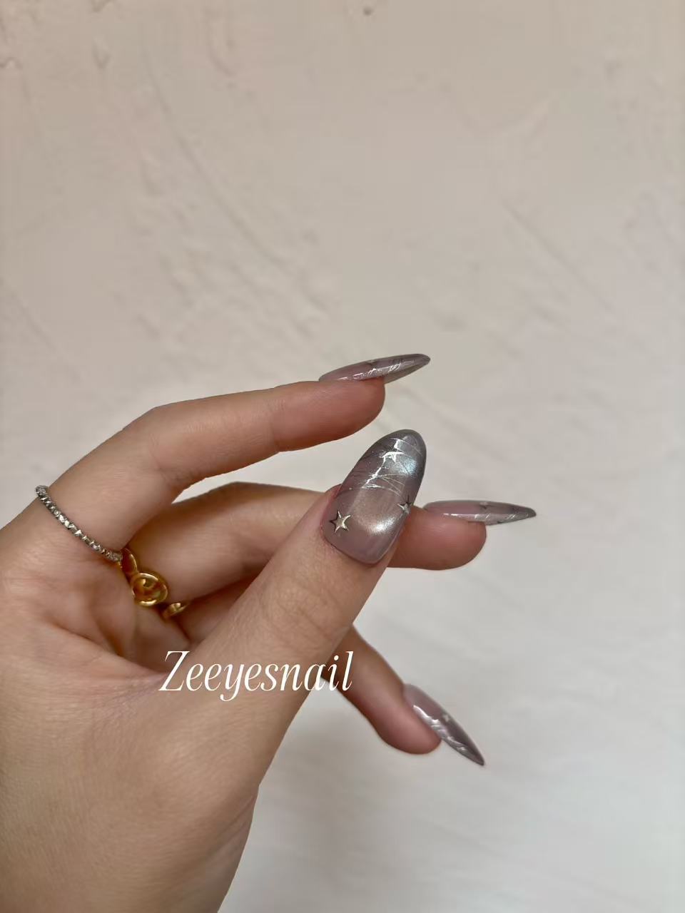 Galaxy Star Gradient Press-On Nails – Shimmer Almond Design
